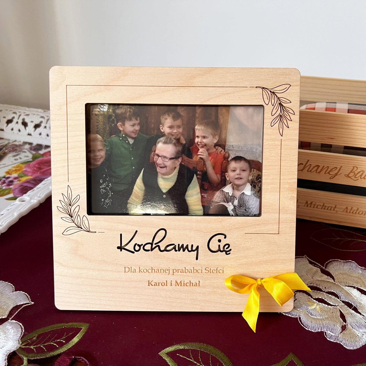 Personalizowane dekoracje ścienne: Trendy 2025 w Twoim domu