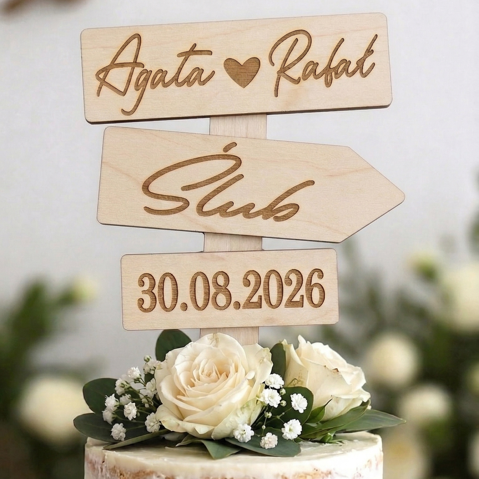 Topper na Tort Weselny – Drogowskaz Personalizowany | Drewniany, Styl Rustykalny i Boho