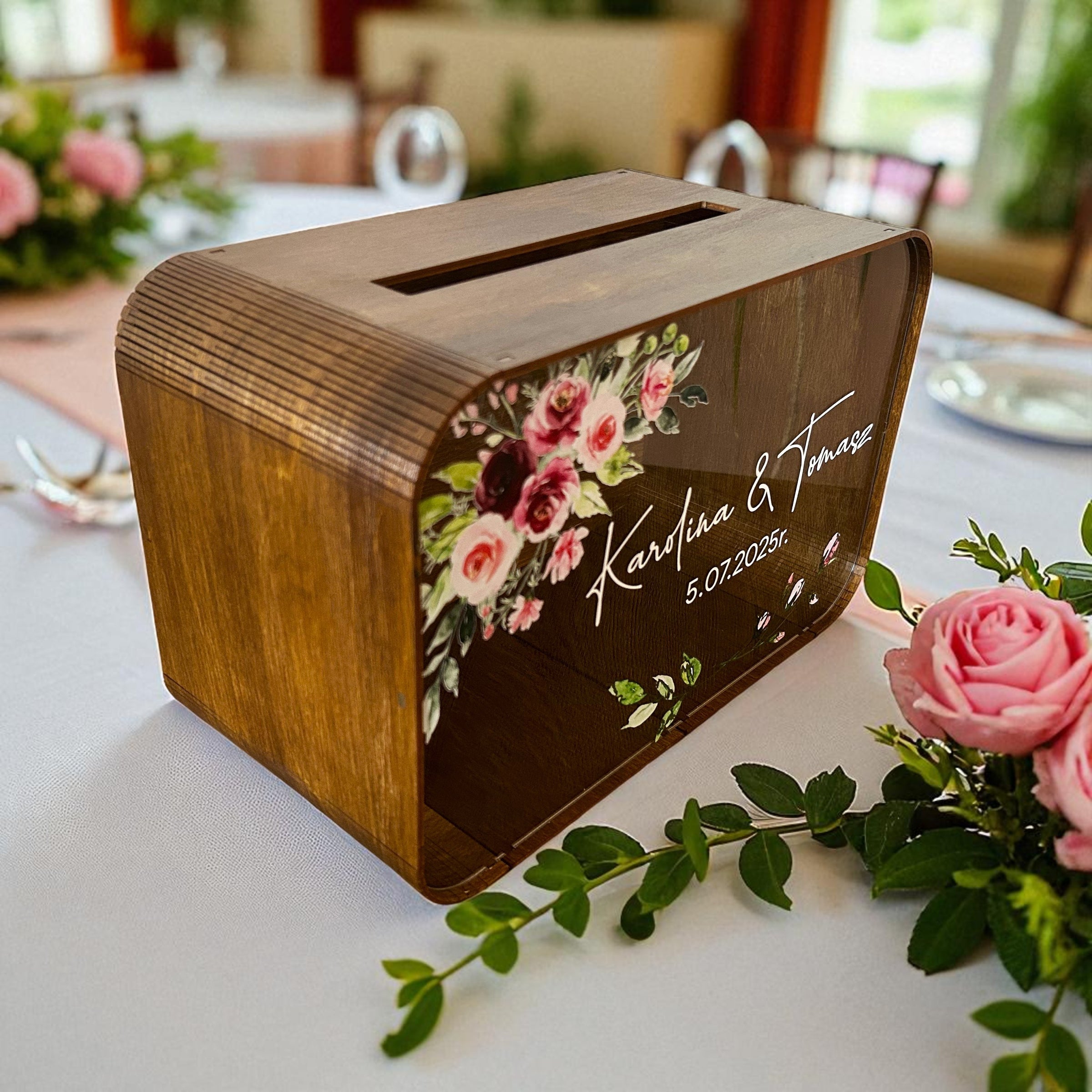 Skrzynka na koperty ślubne z personalizacją