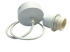 Duża lampa drewniana z metalowym zawiesiem